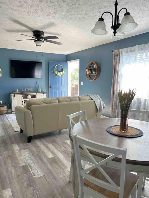 Charming House In Sevierville Family Friendly Quiet Location Close To Wilderness Εξωτερικό φωτογραφία